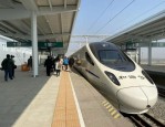 武铁优化武孝、武咸城际列车开行方案，提升汉宜铁路运能，方便居民出行