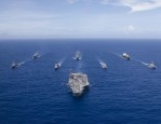 人民海军加快推进近海防御型向远海防卫型转变